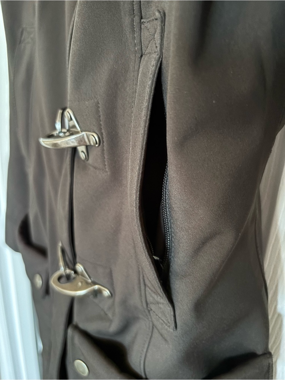 Vintage Buckle Toggle Roots Jacket - Picture 3 of 13
